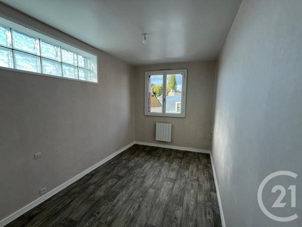 Maison à vendre  3 pièces - 73,80 m2 FOUGEROLLES DU PLESSIS - 53