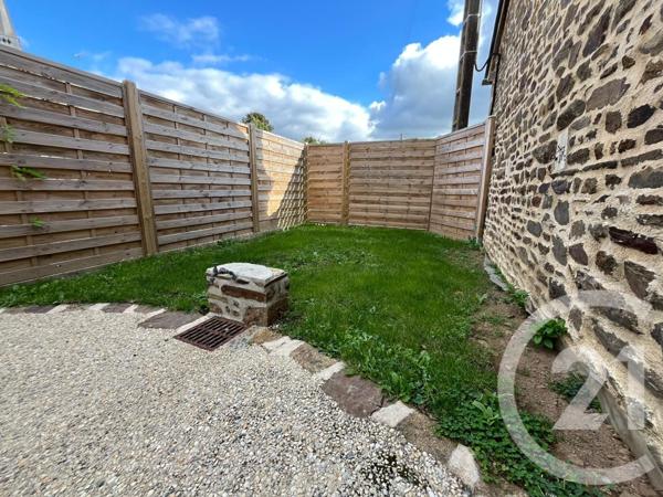 Maison à vendre  3 pièces - 73,80 m2 FOUGEROLLES DU PLESSIS - 53