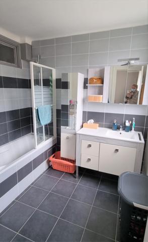 LOCATION Appartement T2 MEUBLE DE 55 m2