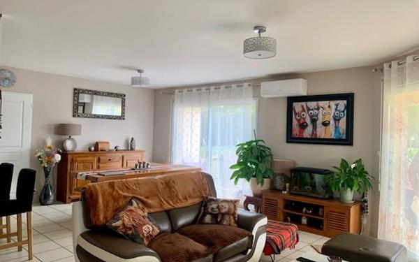 Maison à vendre    4 pièces •  Poyanne