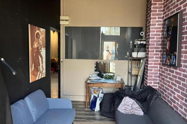 Vente - Local 2 pièces 70 m 2 LE MANS (72000)