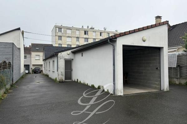 Vente - BUREAUX 150 m 2