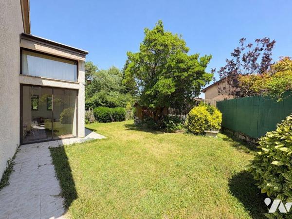 Maison à vendre à Ramonville-Saint-Agne (31520) en Haute-Garonne (31)

Dans un quartier calme...