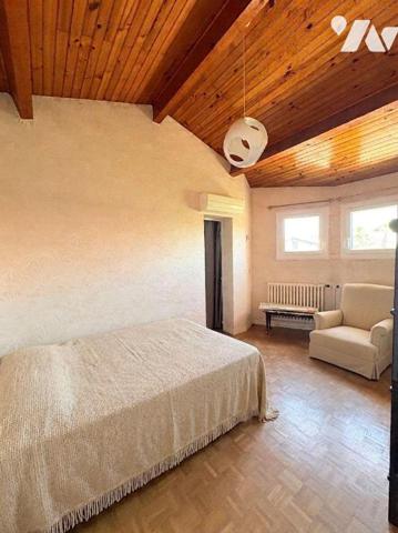 Maison à vendre à Ramonville-Saint-Agne (31520) en Haute-Garonne (31)

Dans un quartier calme...