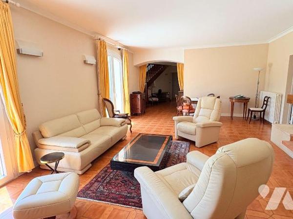 Maison à vendre à Ramonville-Saint-Agne (31520) en Haute-Garonne (31)

Dans un quartier calme...