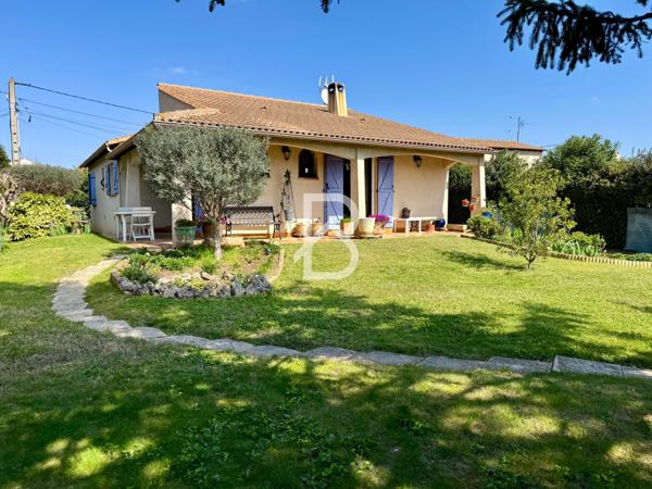 Saint-Gilles (30800) SAINT GILLES (30800) - EXCLUSIVITE - VILLA PLAIN PIED - 91 m2 - 3 CHAMBRES - GARAGE