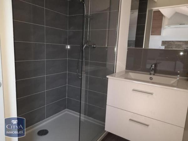 Appartement à louer 1 pièce 15.18m² Toulon (83000)