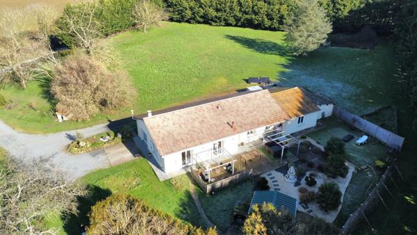 MAISON DE PLAIN PIED / 4 CHAMBRES / GRAND TERRAIN