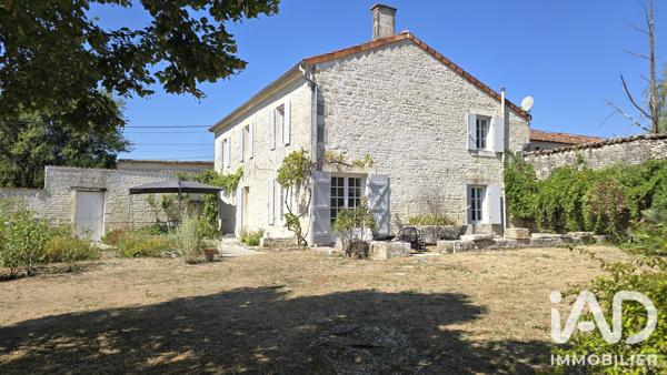 Maison à vendre 8 pièces 300 m² Courbillac