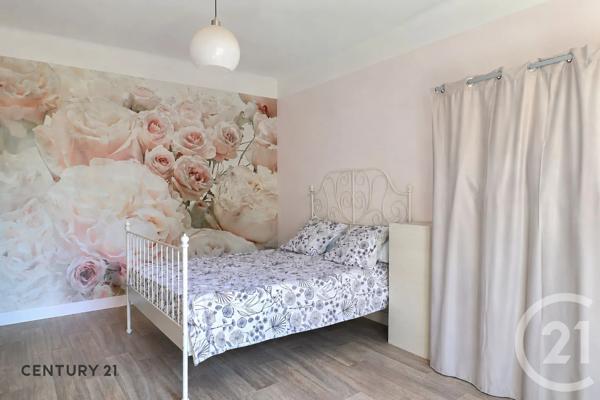 Appartement à vendre  5 pièces - 137 m 2   CARPENTRAS  - 84