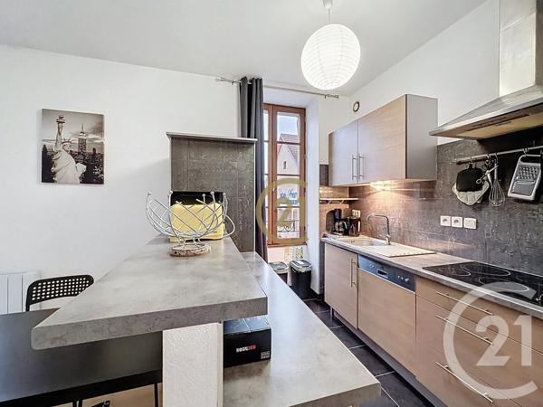 Appartement F2 à vendre  2 pièces - 45 m2 LUXEUIL LES BAINS - 70
