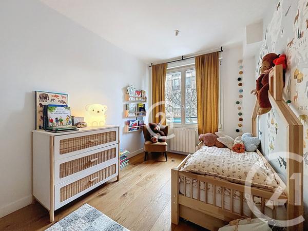 Appartement F4 à vendre  4 pièces - 83,01 m2 MONTREUIL - 93