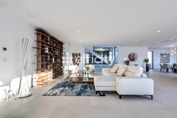Maison 14 pièces - 860 m² Bien prestige