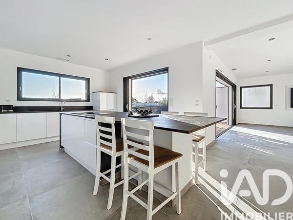 Maison à vendre 5 pièces 147 m² Sérignan