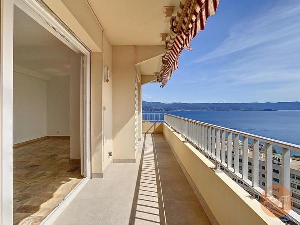 Appartement spacieux et lumineux avec vue panoramique