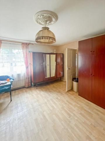 Maison de plain-pied 73 m² Chezal-Benoît