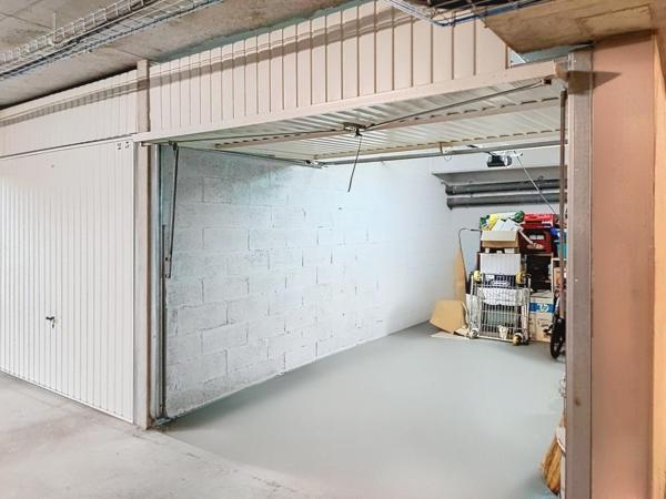 Le Chesnay - Appartement 2 pièces de 2007 avec jardin