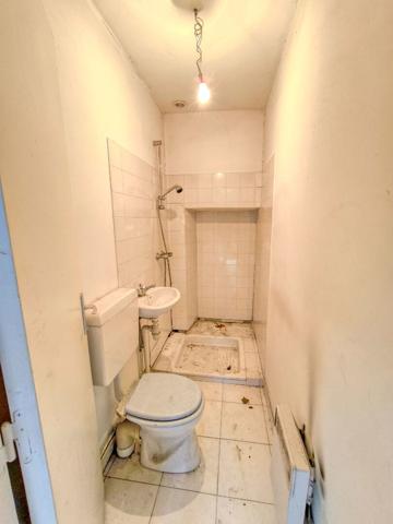 Meulière 5 chambres 135 m² + dépendance de 30 m² sur terrain de 600 m²