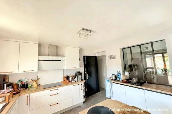 Maison familiale de 9 pièces dans un village calme à 5 km de VERNON