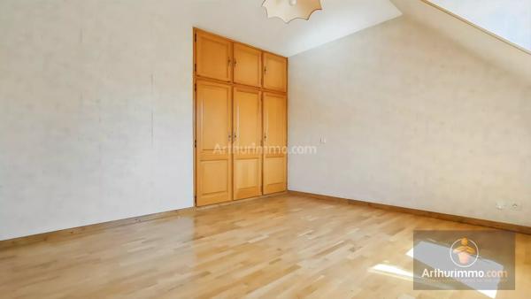 Vente                                                      Maison
                        
                     6 pièces                      123 m2                     à Bondoufle