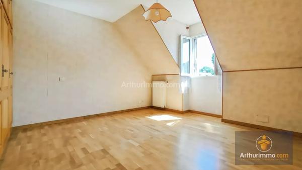 Vente                                                      Maison
                        
                     6 pièces                      123 m2                     à Bondoufle