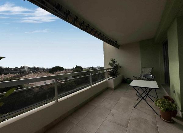 Appartement à vendre    2 pièces • 42,73 m2 Antibes
