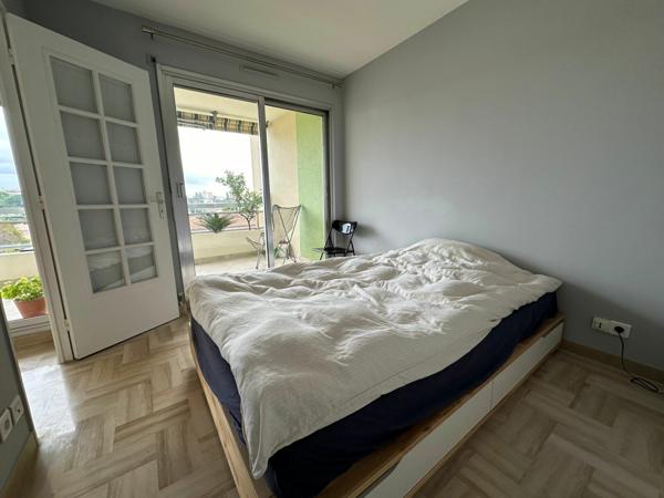 Appartement à vendre    2 pièces • 42,73 m2 Antibes