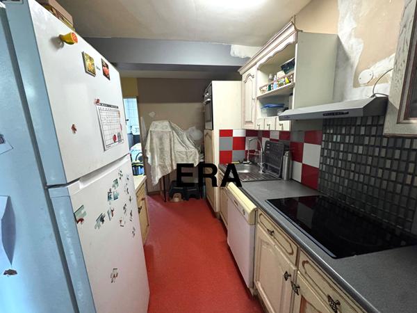 Maison semi-mitoyenne de 88m2 sur CALAIS, 3 chambres + un bureau + jardin