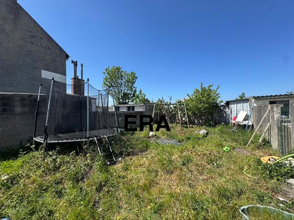 Maison semi-mitoyenne de 88m2 sur CALAIS, 3 chambres + un bureau + jardin
