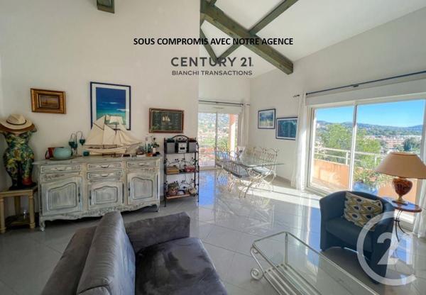 appartement à vendre  4 pièces - 89 m2 CAVALAIRE SUR MER - 83
