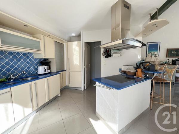 appartement à vendre  4 pièces - 89 m2 CAVALAIRE SUR MER - 83