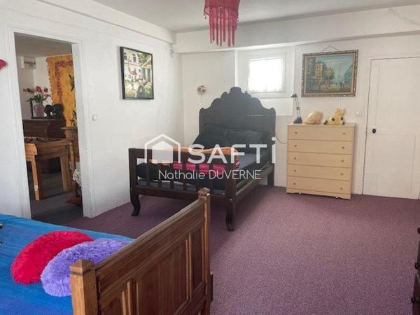 Maison atypique 118 m2 - 3 chambres - patio 46 m2 - RER C - écoles - Commerces - idéal Airbnb