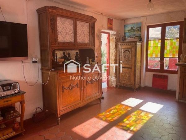 Maison atypique 118 m2 - 3 chambres - patio 46 m2 - RER C - écoles - Commerces - idéal Airbnb