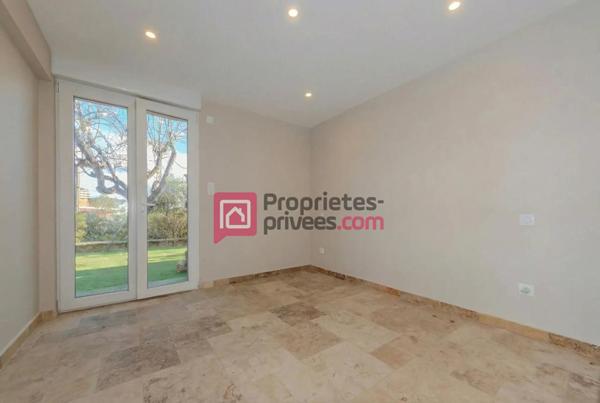Mougins/Le Cannet villa individuelle rénovée entièrement, 3 pièces 55 m2, terrasse jardin parkings