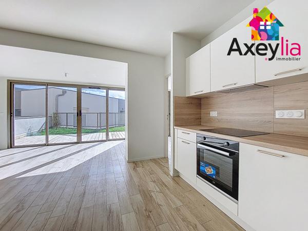 Roanne (42300) A VENDRE - ROANNE HYPER CENTRE - APPARTEMENT T2 62 M2 AVEC EXTERIEUR, PARKING PRIVÉ ET CAVE (LOT 14)