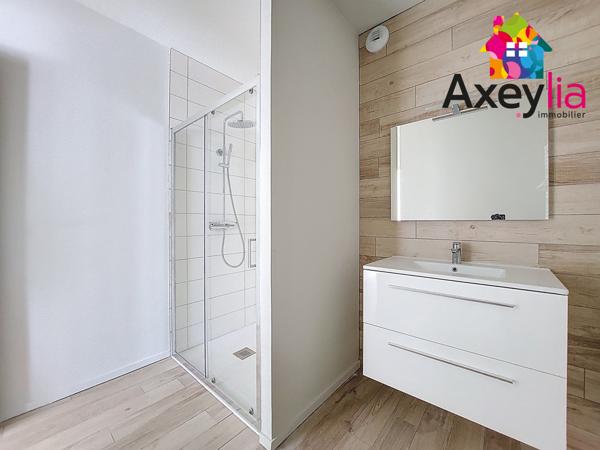 Roanne (42300) A VENDRE - ROANNE HYPER CENTRE - APPARTEMENT T2 62 M2 AVEC EXTERIEUR, PARKING PRIVÉ ET CAVE (LOT 14)