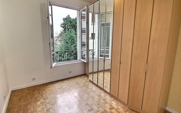 Appartement à vendre    2 pièces • 39,42 m2 Vincennes