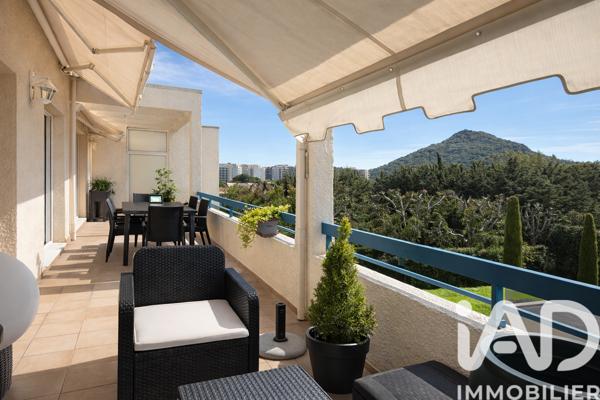 Appartement à vendre 3 pièces 78,01 m² Mandelieu-la-Napoule