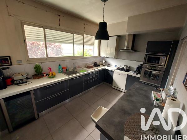 Maison à vendre 5 pièces 198 m² La Penne-sur-Huveaune