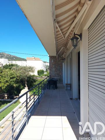 Maison à vendre 5 pièces 198 m² La Penne-sur-Huveaune