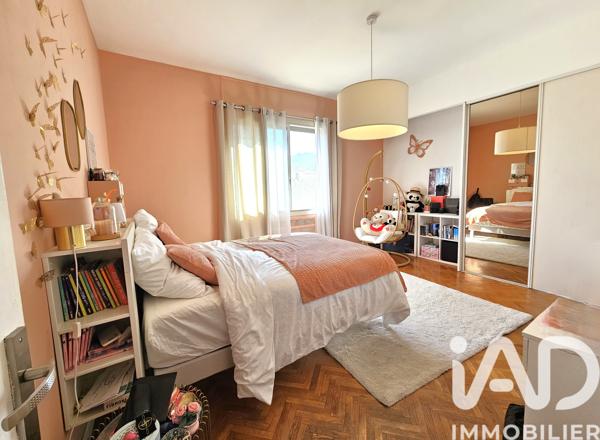 Maison à vendre 5 pièces 198 m² La Penne-sur-Huveaune