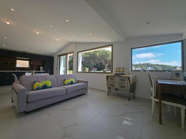 Maison Sanary Sur Mer 7 pièce(s) 119 m2