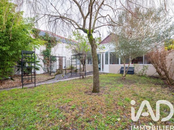 Maison à vendre 12 pièces 230 m² Colombes