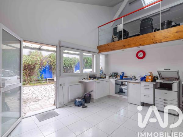 Maison à vendre 12 pièces 230 m² Colombes