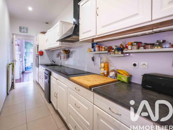 Maison à vendre 12 pièces 230 m² Colombes