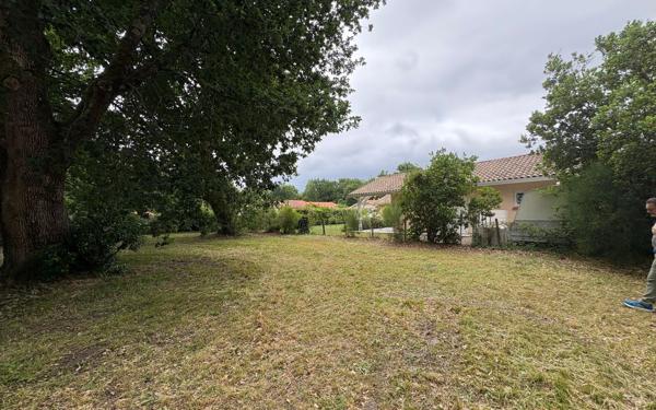 Terrain à vendre