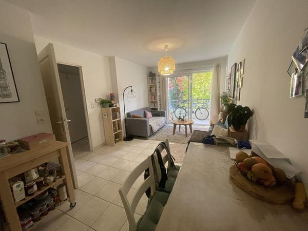 À vendre : Appartement 2 pièces à Séné - Très bon état