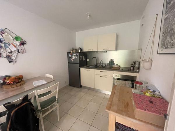 À vendre : Appartement 2 pièces à Séné - Très bon état