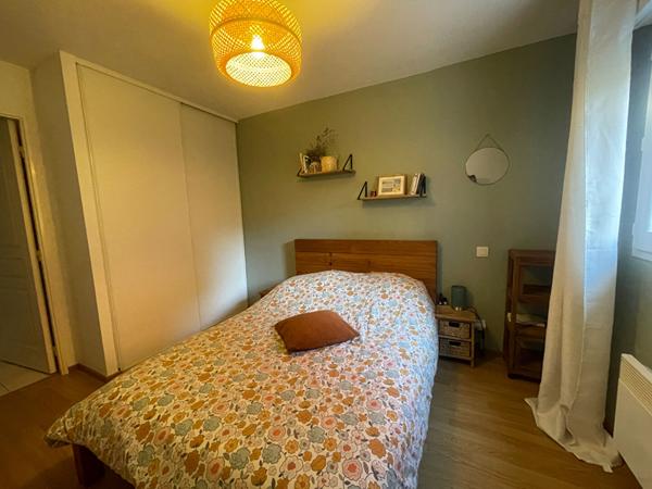 À vendre : Appartement 2 pièces à Séné - Très bon état