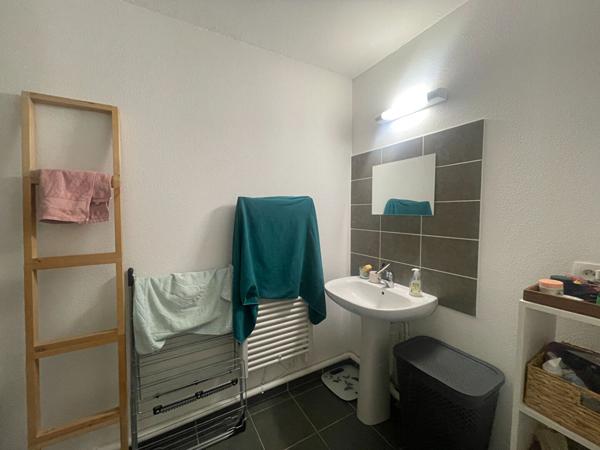 À vendre : Appartement 2 pièces à Séné - Très bon état